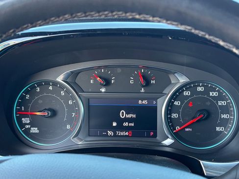 Used 2023 Chevrolet Traverse LT FWD image 25