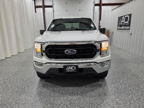 Used 2021 Ford F150 XLT w/ Equipment Group 301A Mid AWD/4WD image 5