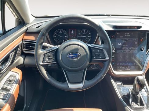 Certified 2025 Subaru Outback Touring XT AWD/4WD image 12