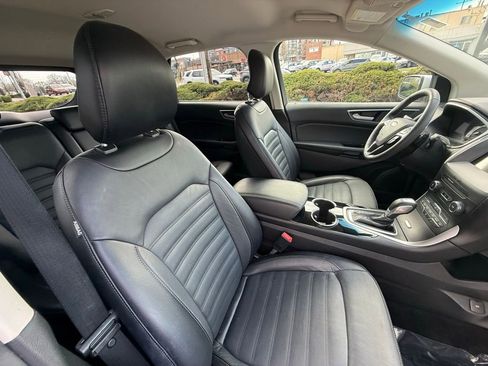 Used 2017 Ford Edge SEL w/ Equipment Group 201A image 41