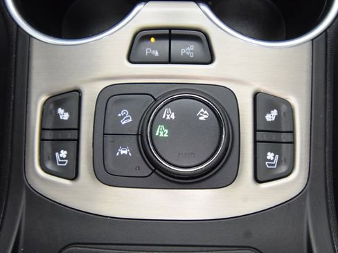 Used 2020 GMC Terrain Denali w/ Denali Premium Package AWD/4WD image 37