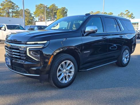 Used 2025 Chevrolet Tahoe Premier image 1