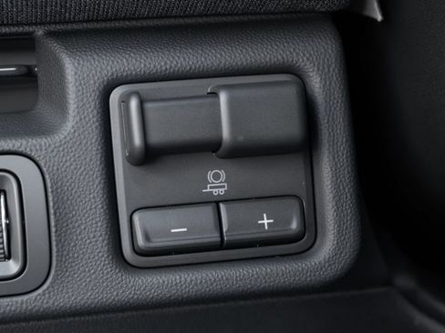 New 2026 GMC Sierra EV Elevation AWD/4WD image 28