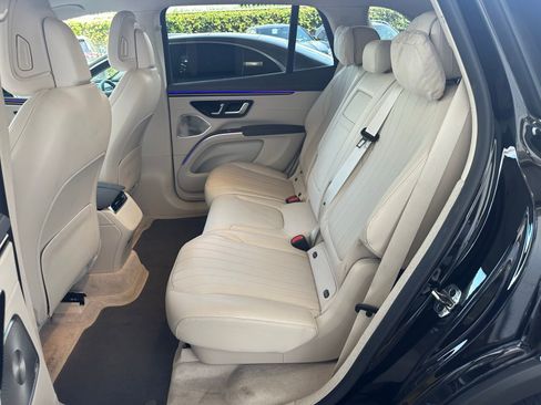 Used 2023 Mercedes-Benz EQS 450+ 4MATIC SUV image 4