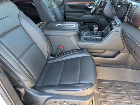 Used 2022 GMC Sierra 1500 Denali w/ Denali Reserve Package image 26