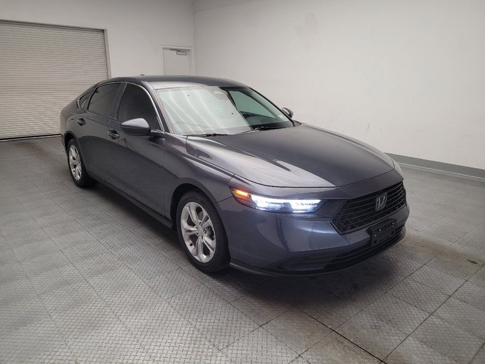 Used 2023 Honda Accord LX image 13