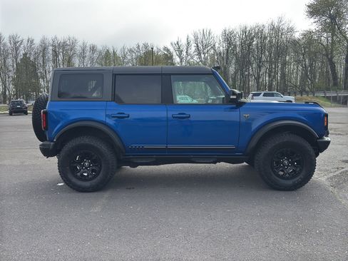 Used 2021 Ford Bronco First Edition AWD/4WD image 26