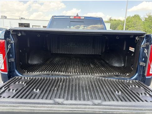 Used 2023 RAM 1500 Big Horn AWD/4WD image 30