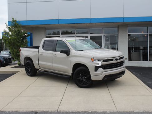 New 2026 Chevrolet Silverado 1500 RST w/ RST Select Package AWD/4WD image 2