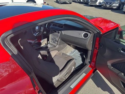 Used 2012 Ford Mustang Boss 302 w/ Boss 302 Accessory Pkg RWD image 21