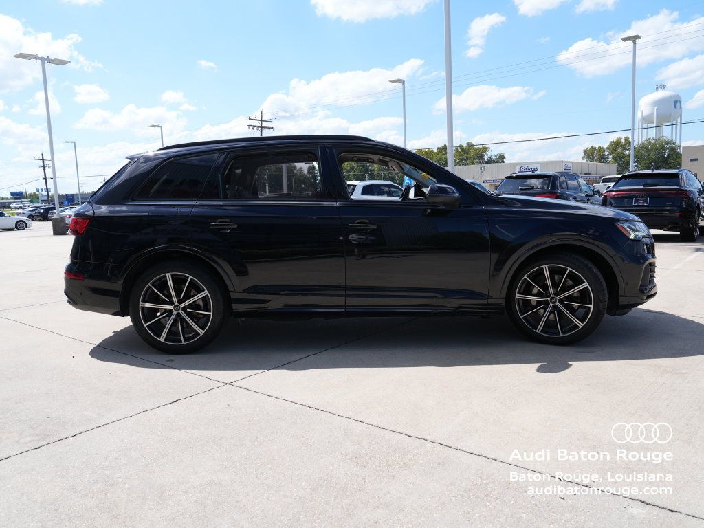 Used 2020 Audi Q7 3.0T Prestige w/ Prestige Package AWD/4WD image 6