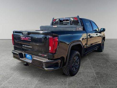 Used 2024 GMC Sierra 1500 AT4X image 3