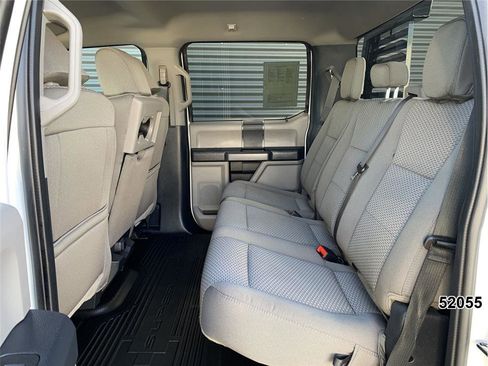 Used 2022 Ford F550 2WD Crew Cab Super Duty image 21