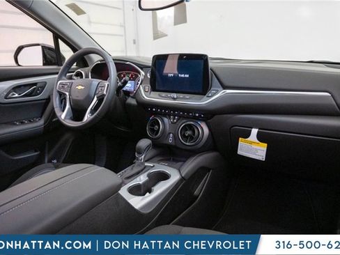 New 2025 Chevrolet Blazer LT w/ Convenience Package image 29
