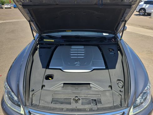 Used 2014 Lexus LS 460 w/ Comfort Package RWD image 20