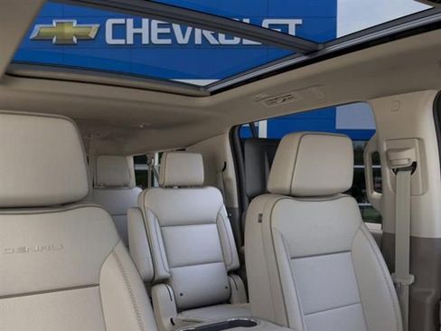 New 2026 GMC Yukon XL Denali image 24