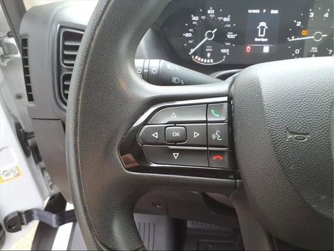 Used 2024 RAM ProMaster 2500 w/ Convenience Group image 16