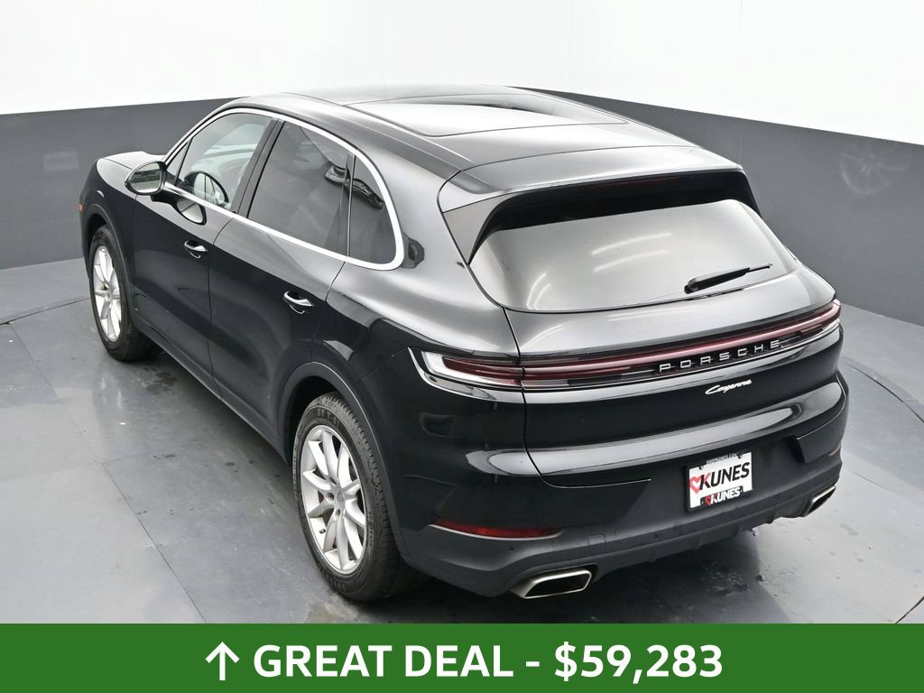 Used 2024 Porsche Cayenne AWD/4WD image 33