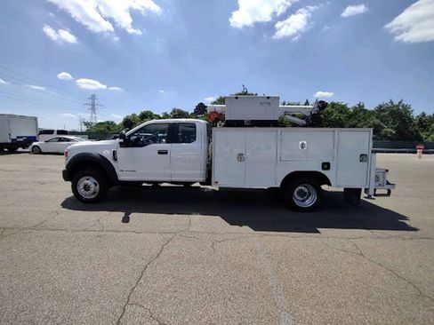 Used 2020 Ford F550 4x4 SuperCab Super Duty image 4