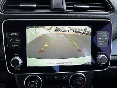 Used 2025 Nissan Leaf S FWD image 25