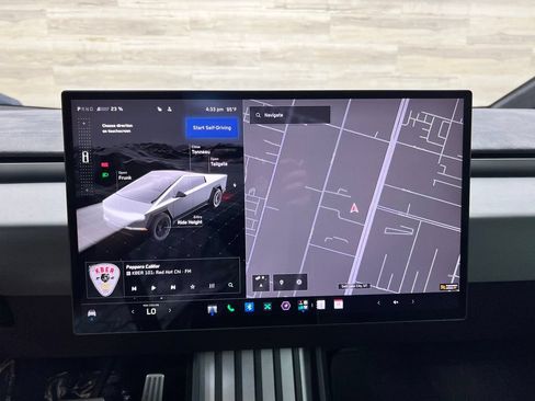 Used 2025 Tesla Cybertruck Cyberbeast AWD/4WD image 24