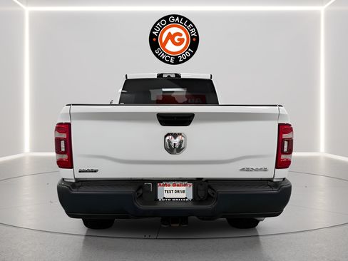 Used 2022 RAM 2500 Tradesman w/ Safety Group AWD/4WD image 4
