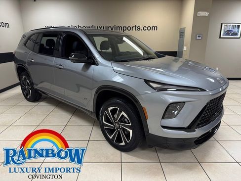 Used 2025 Buick Enclave Sport Touring image 1