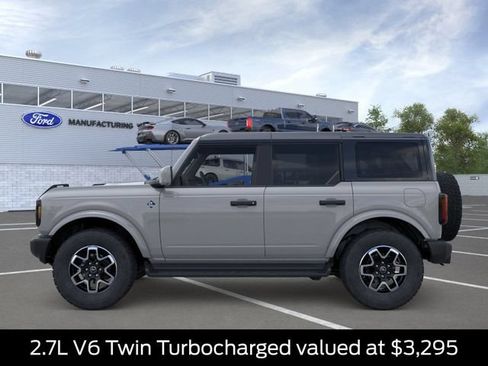 New 2026 Ford Bronco Outer Banks AWD/4WD image 3