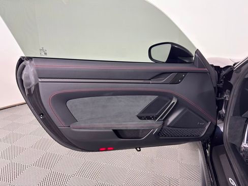 Certified 2026 Porsche 911 GT3 w/ Weissach Package RWD image 19