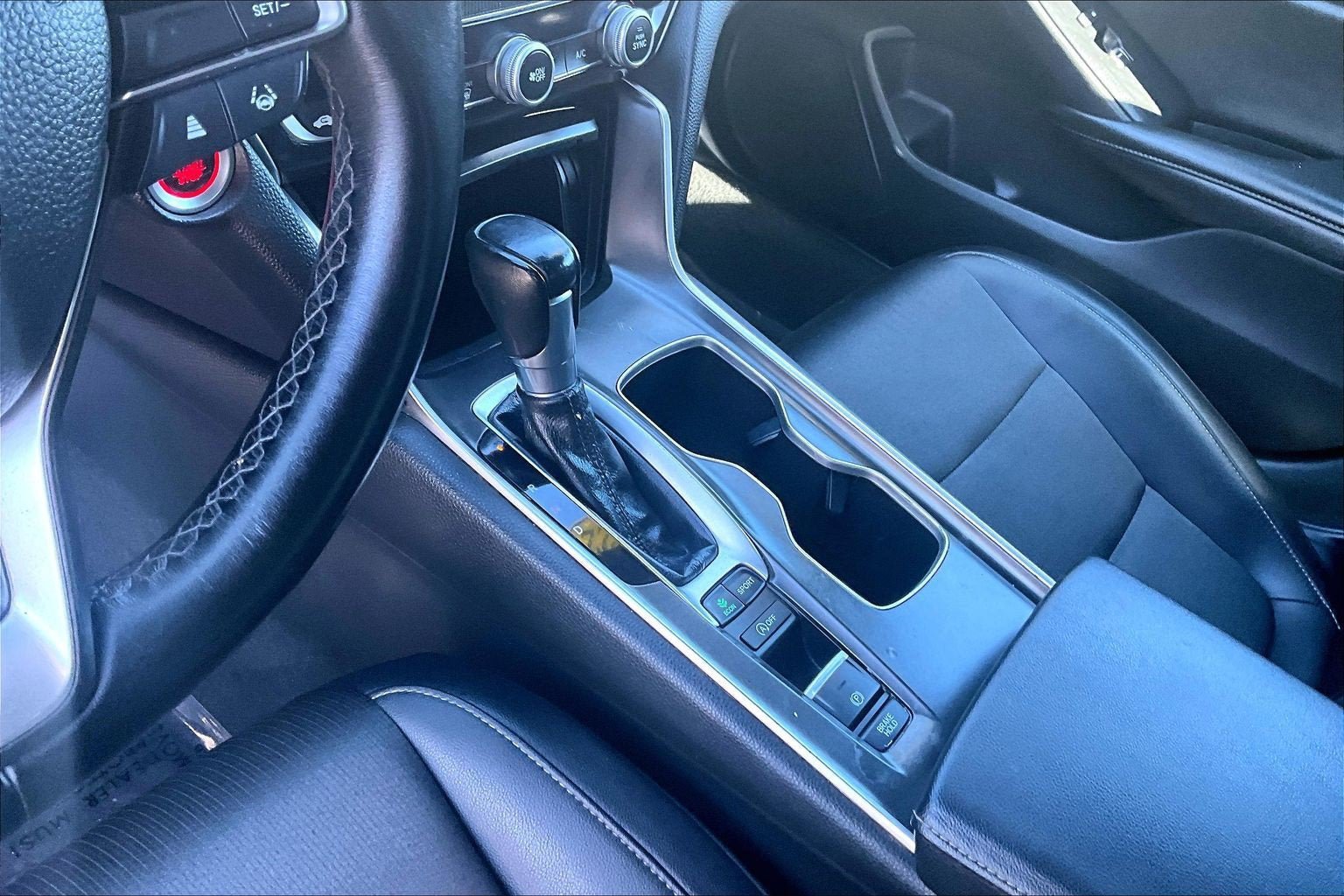 Used 2022 Honda Accord Sport image 16
