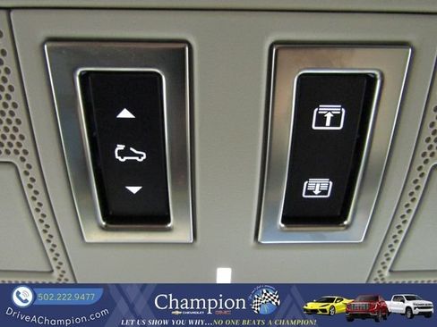 Used 2024 Land Rover Defender 110 X-Dynamic SE AWD/4WD image 47