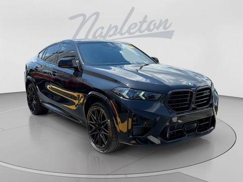 Used 2026 BMW X6 M Competition w/ Executive Package AWD/4WD image 3