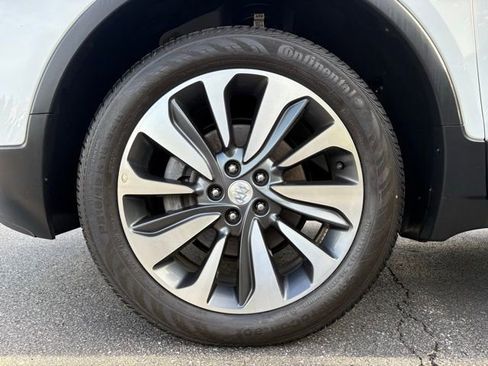 Certified 2022 Buick Encore Preferred w/ Safety Package image 13