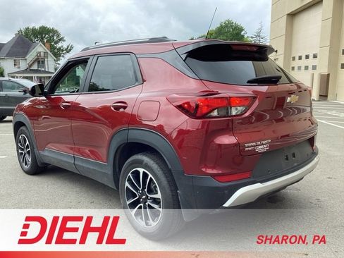 Used 2024 Chevrolet TrailBlazer LT w/ Convenience Package AWD/4WD image 5