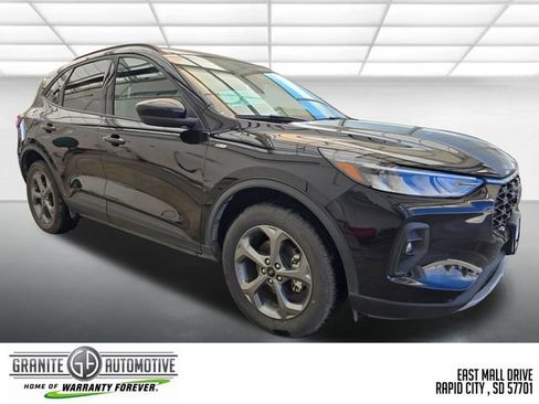 Used 2025 Ford Escape ST-Line Select AWD/4WD image 8