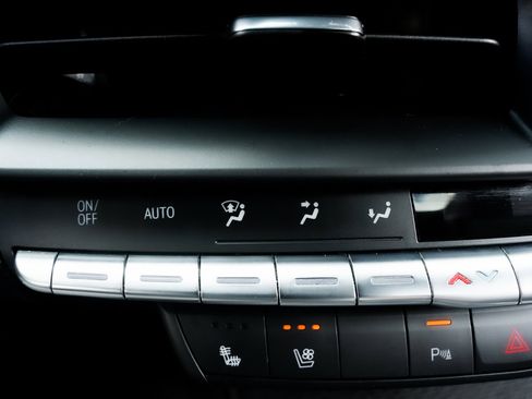 Used 2020 Cadillac CT4 Sport w/ Climate Package image 16