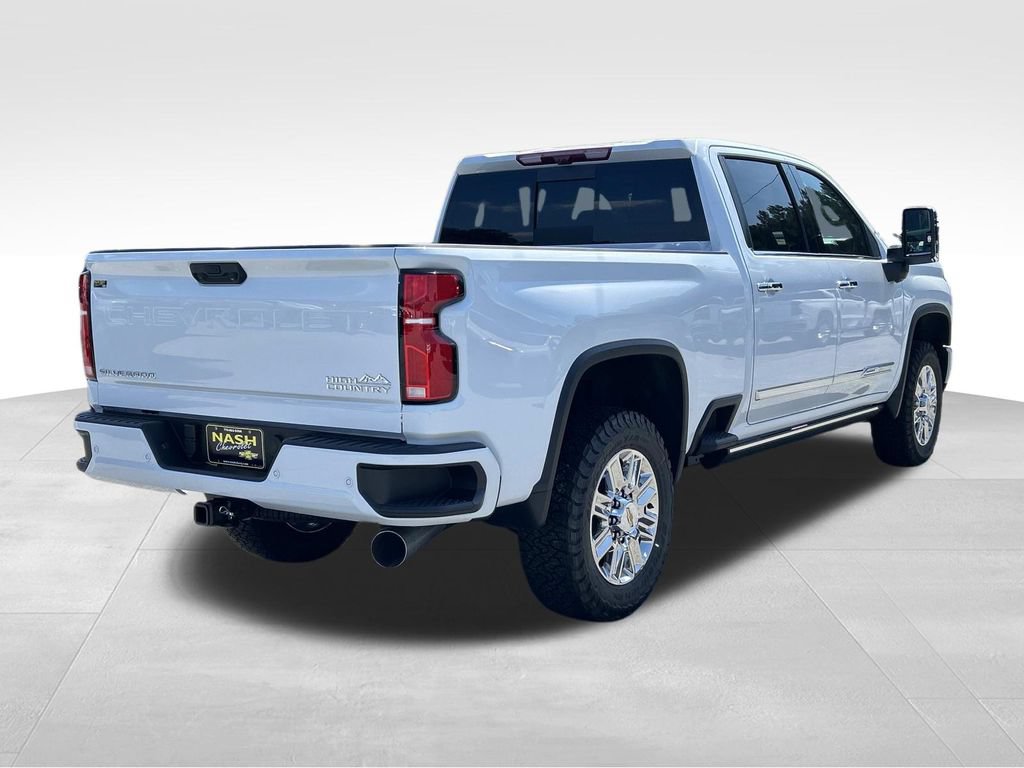 New 2026 Chevrolet Silverado 2500 High Country w/ High Country Premium Package AWD/4WD image 3
