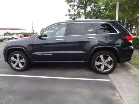 Used 2015 Jeep Grand Cherokee Overland AWD/4WD image 9