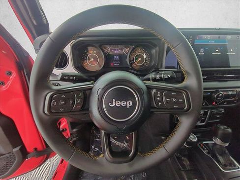 Used 2024 Jeep Wrangler Unlimited Sport AWD/4WD image 29