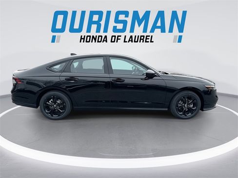 New 2025 Honda Accord SE image 9