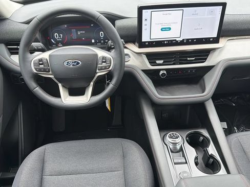 New 2026 Ford Explorer Active RWD image 25