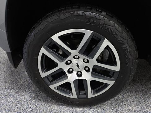 Used 2024 Chevrolet Colorado Z71 w/ Z71 Convenience Package 2 image 43