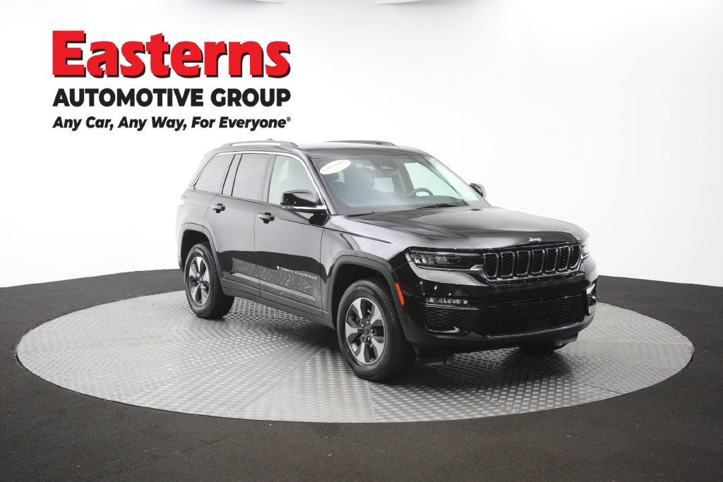 Used 2023 Jeep Grand Cherokee 4WD 4xe image 59