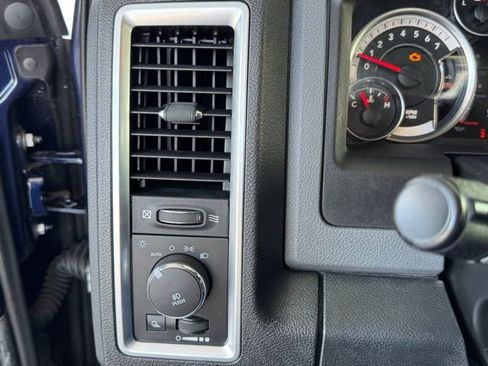 Used 2017 RAM 1500 Classic SLT w/ Luxury Group image 36