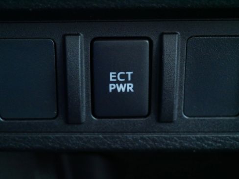 Used 2023 Toyota Tacoma SR image 28