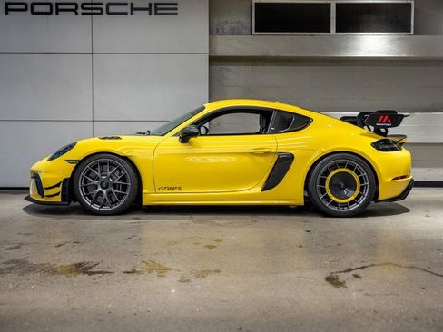Certified 2023 Porsche 718 Cayman GT4 RS image 2