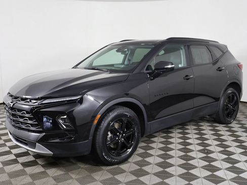Used 2023 Chevrolet Blazer LT w/ Midnight/Sport Edition AWD/4WD image 8
