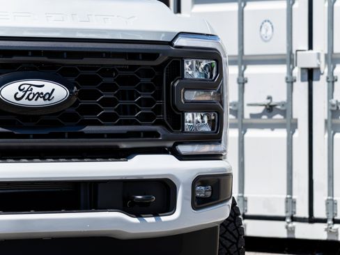 New 2026 Ford F250 XL w/ STX Appearance Package AWD/4WD image 11