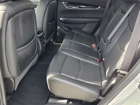 Used 2020 Cadillac XT5 Premium Luxury image 12