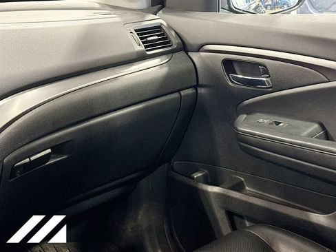 Used 2017 Honda Ridgeline RTL-T image 24